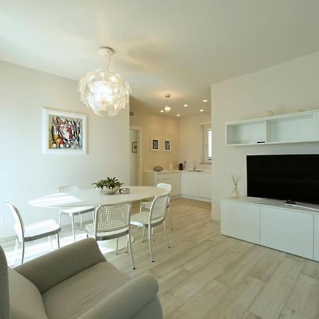Luxury Apartament Con Garage Vista Mare Alassio Per 6 Persone Exteriér fotografie