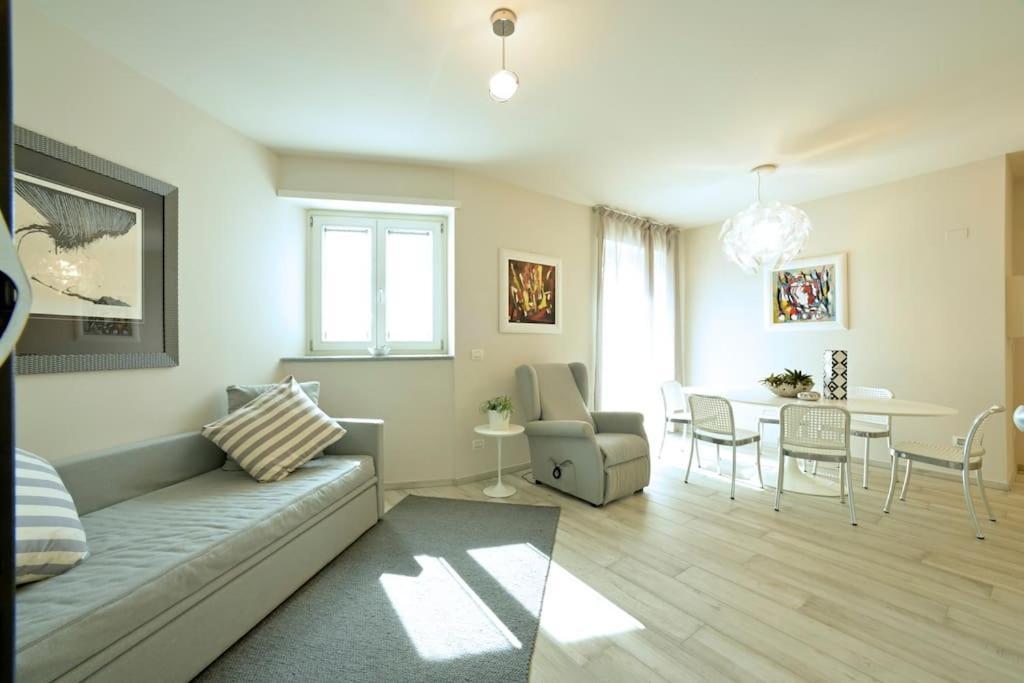 Luxury Apartament Con Garage Vista Mare Alassio Per 6 Persone Exteriér fotografie
