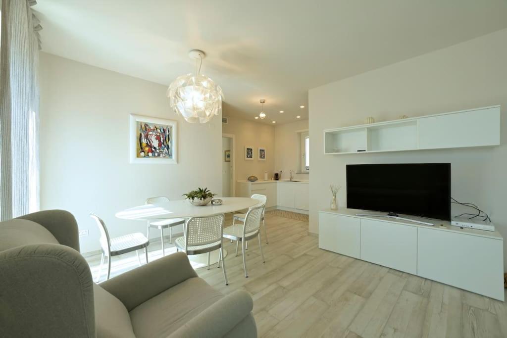 Luxury Apartament Con Garage Vista Mare Alassio Per 6 Persone Exteriér fotografie
