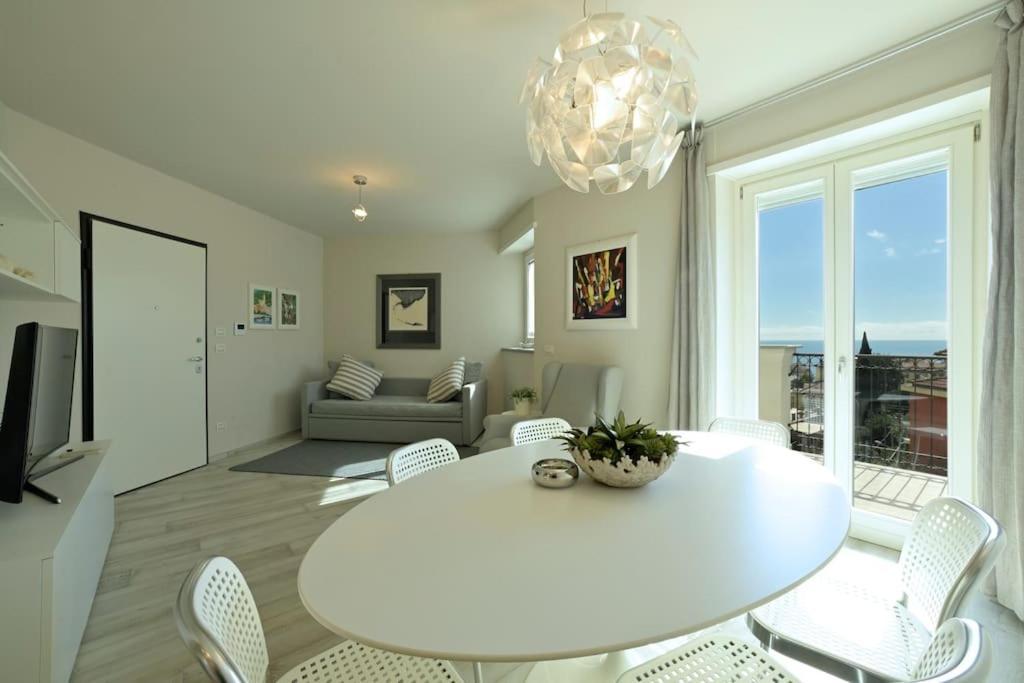 Luxury Apartament Con Garage Vista Mare Alassio Per 6 Persone Exteriér fotografie
